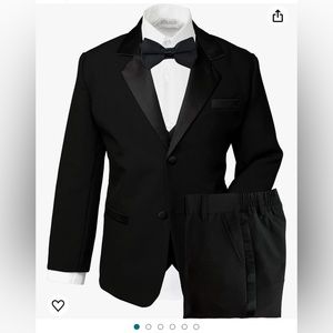 Spring Notion Boys' Classic Fit Tuxedo Set, No Tail
